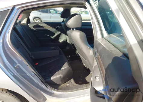 2018 Honda Accord Ex-L 2.0T from USA, damaged, VIN 1HGCV2F54JA001923